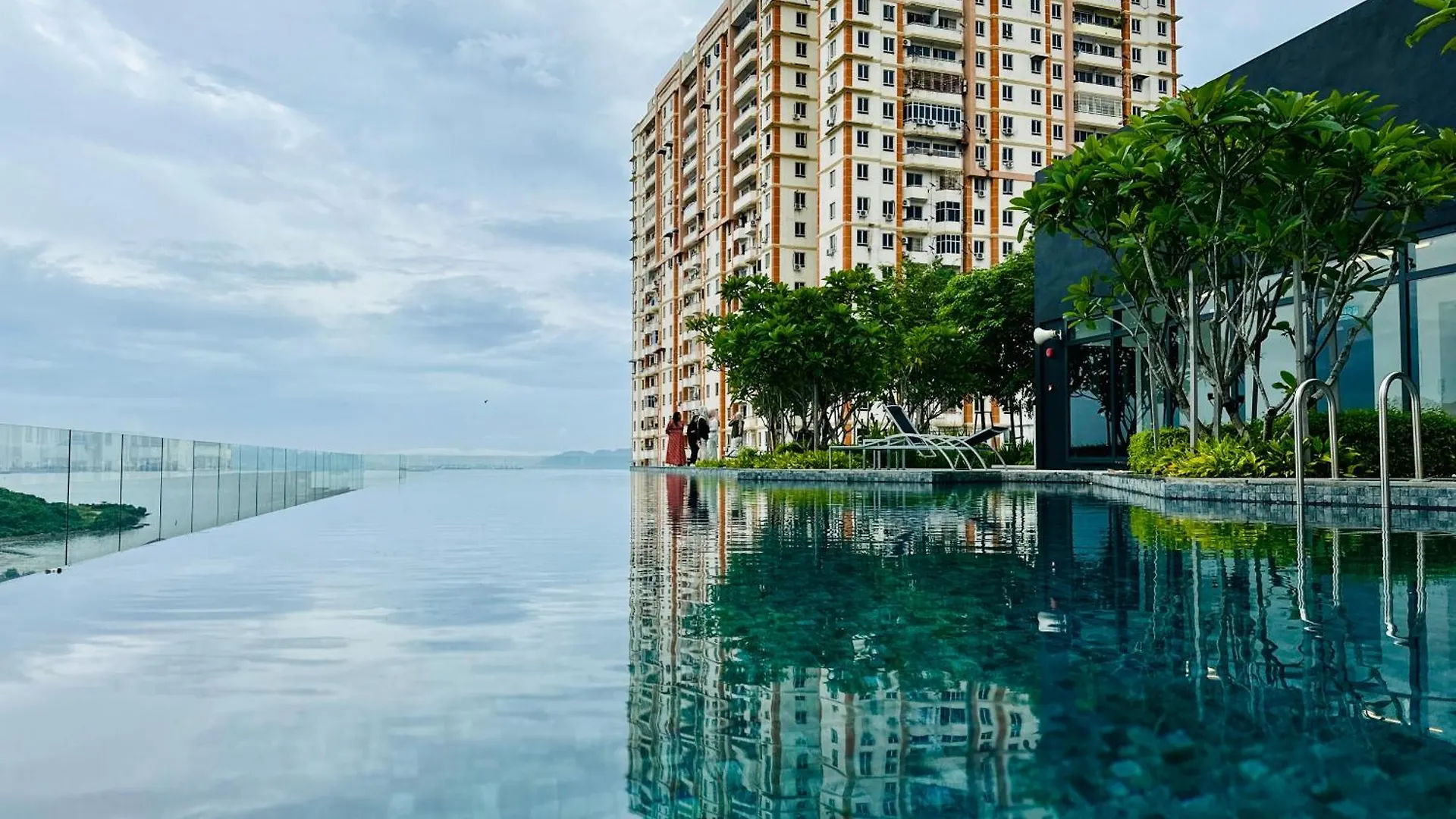 New 2Br Or 3Br Serenity Homestay At Urban Suite By Urban Staycations Lod Jelutong 0*,