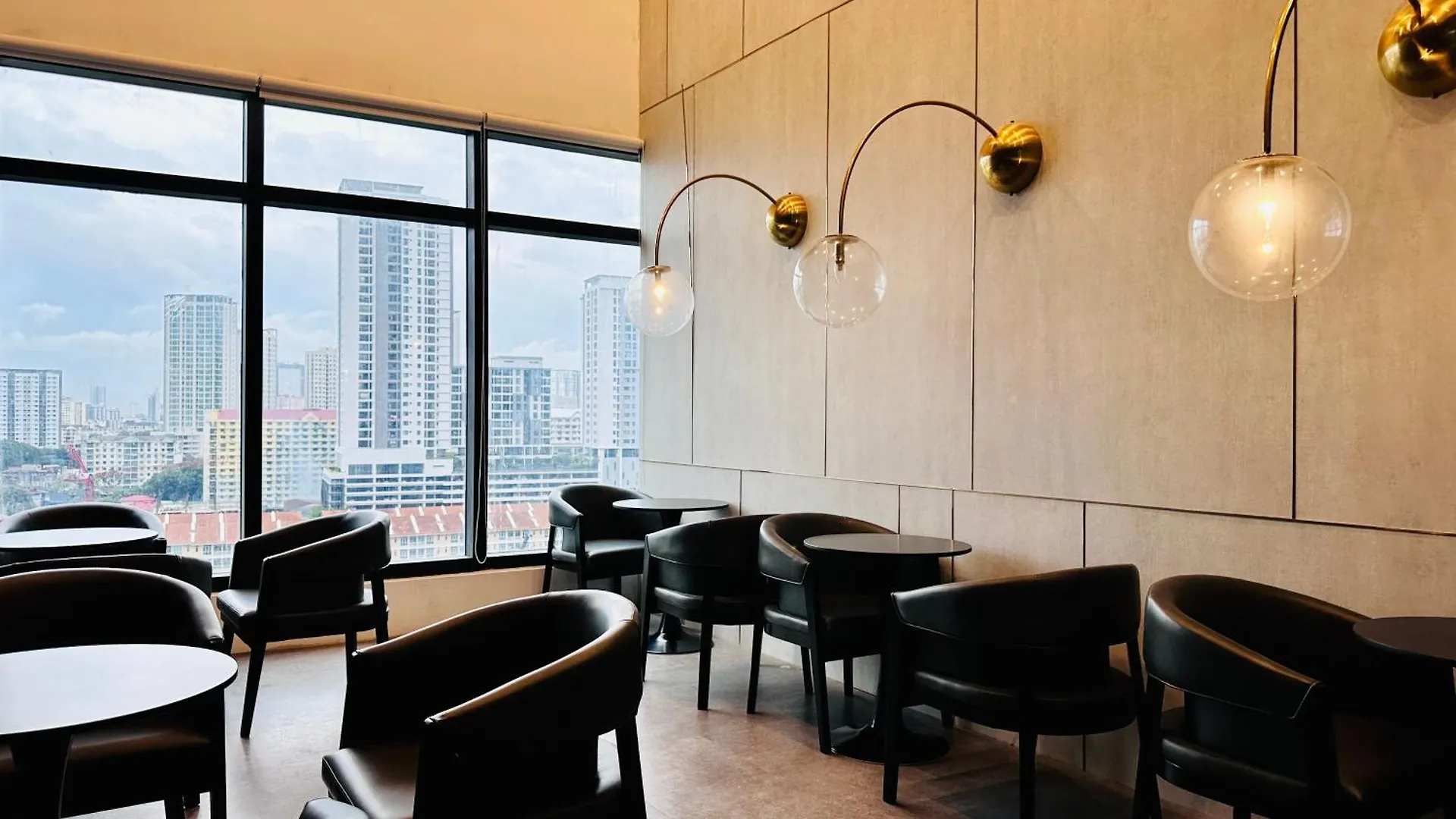New 2Br Or 3Br Serenity Homestay At Urban Suite By Urban Staycations Lod Jelutong 0*,  말레이시아