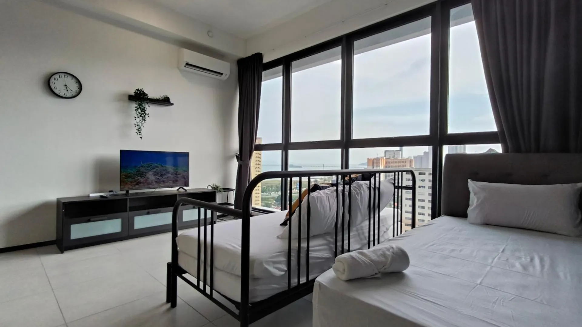 New 2Br Or 3Br Serenity Homestay At Urban Suite By Urban Staycations Lod Jelutong 아파트