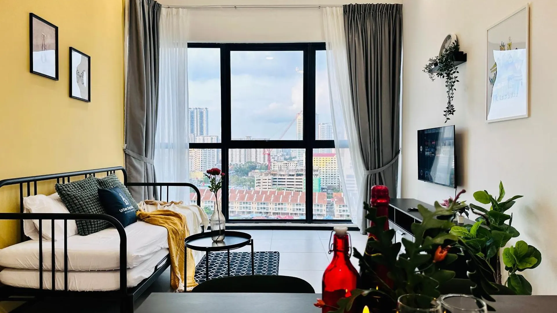 아파트 New 2Br Or 3Br Serenity Homestay At Urban Suite By Urban Staycations Lod Jelutong 말레이시아