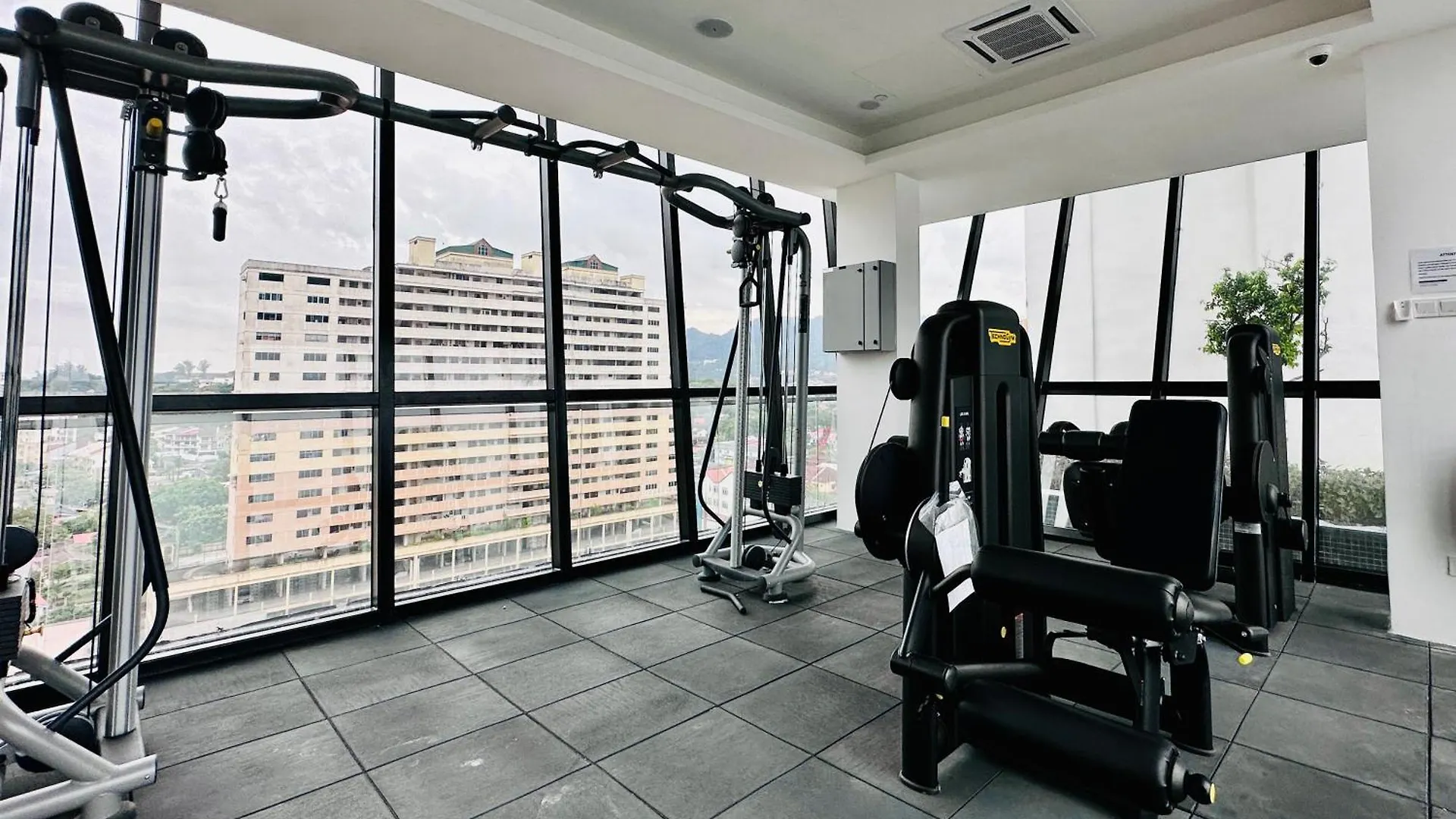 New 2Br Or 3Br Serenity Homestay At Urban Suite By Urban Staycations Lod Jelutong